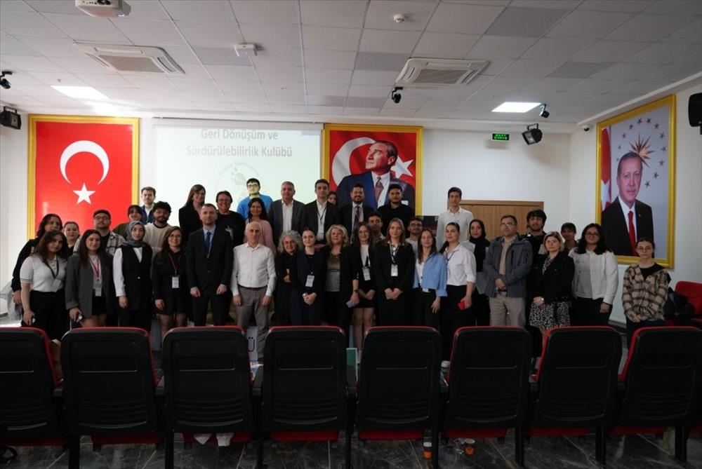 7. Geri Dönüşüm ve Sürdürülebilirlik Günleri Yalova Üniversitesi’nde Gerçekleştirildi
